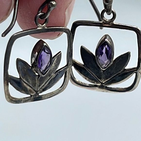 Sterling silver Jewelry - Sterling silver Amethyst Lotus flower earrings